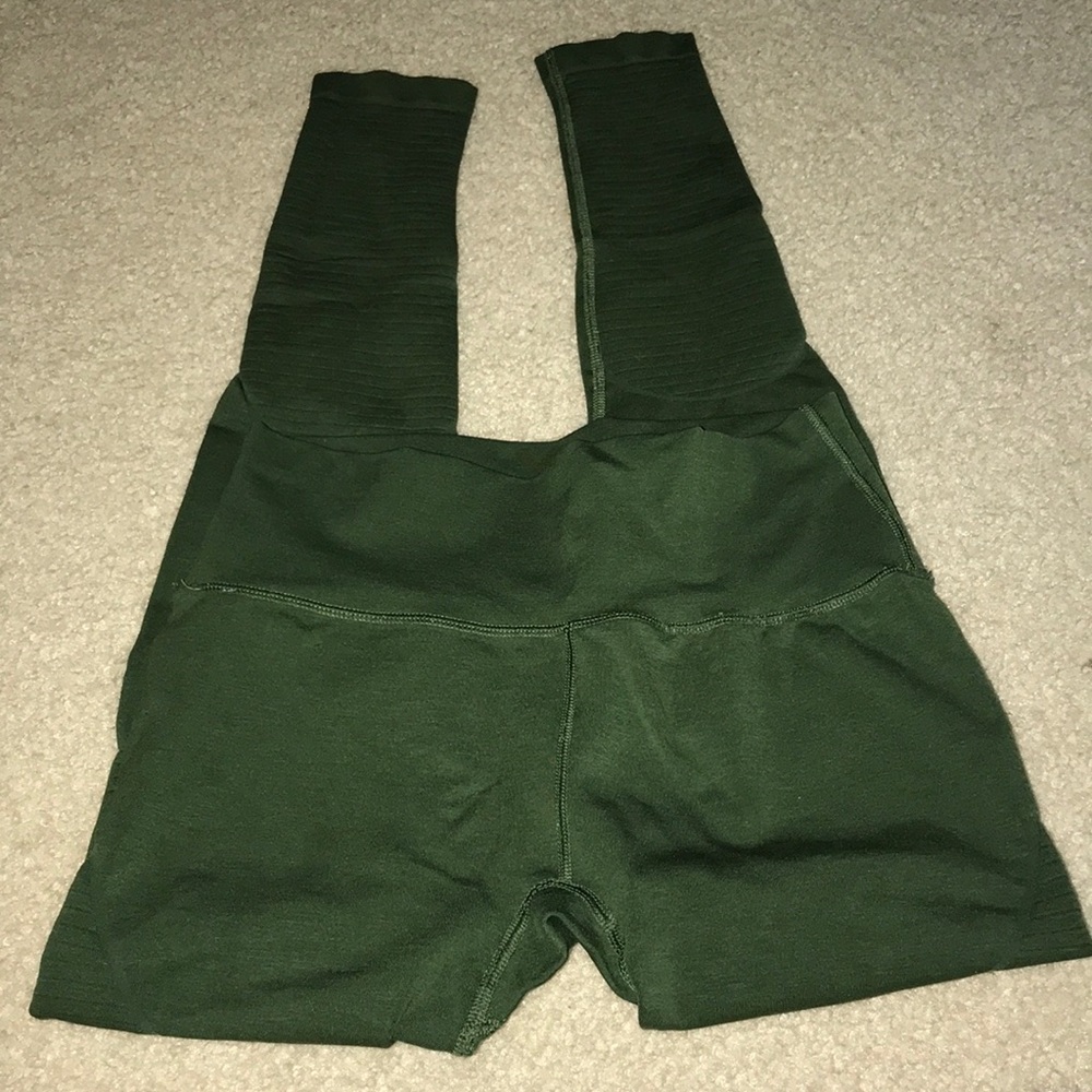 Alphalete Revival Leggings